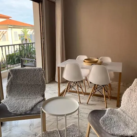 Apartment Studio 2 Pers , 40m2 En Bord De Avec Vue *