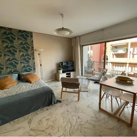 Studio 2 Pers , 40m2 En Bord De Avec Vue * Menton