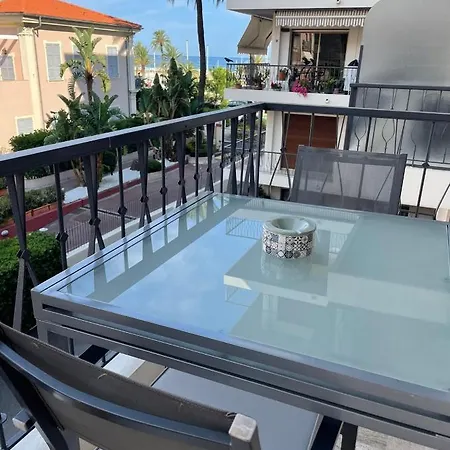 Studio 2 Pers , 40m2 En Bord De Avec Vue Apartment Menton
